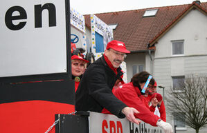 30. Holthauser Rosenmontagszug mit Prof. Dr. Rainer Bovermann