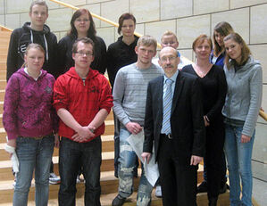 Bovermann und die angehenden Köchinnen und Köche
